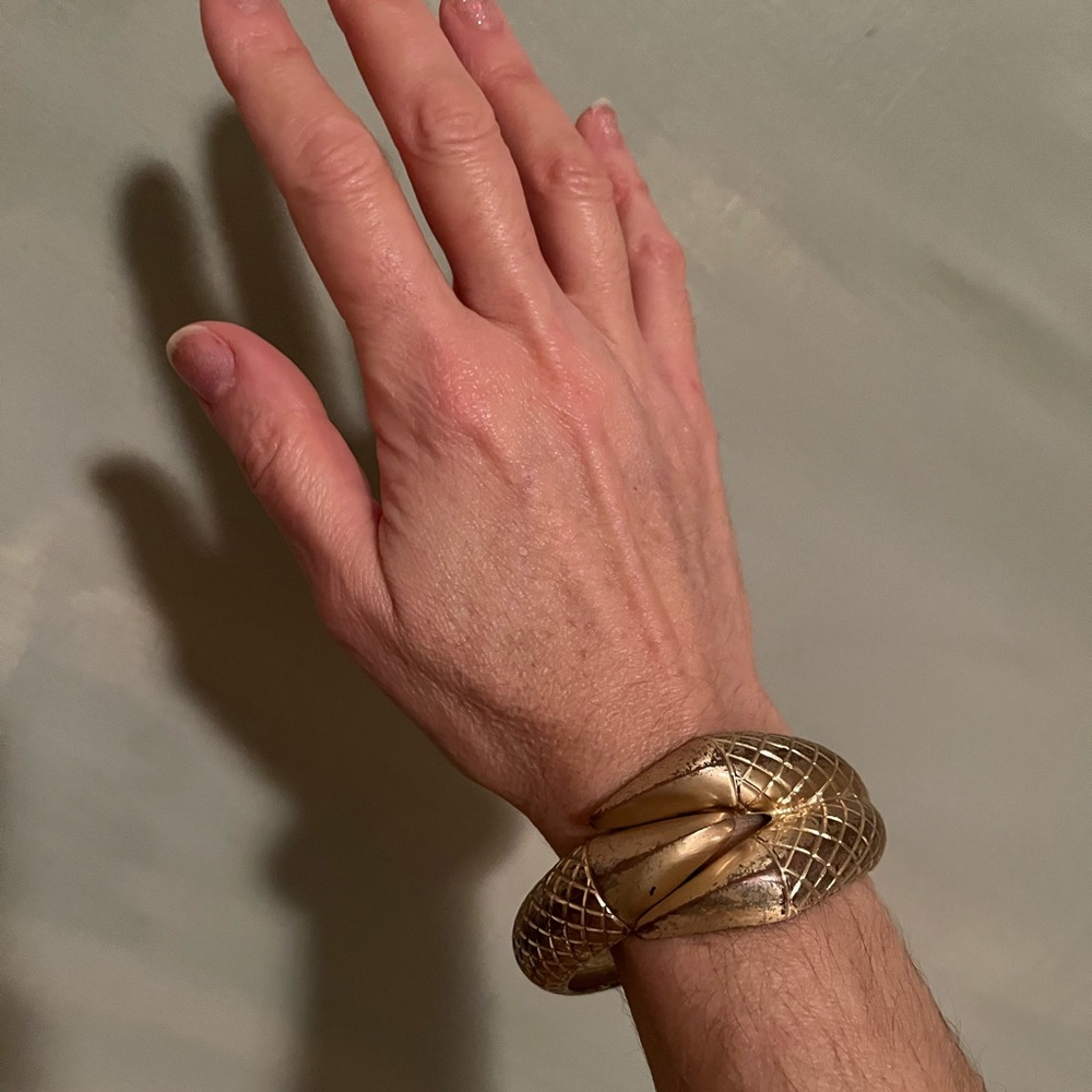 Gold Claw bangle